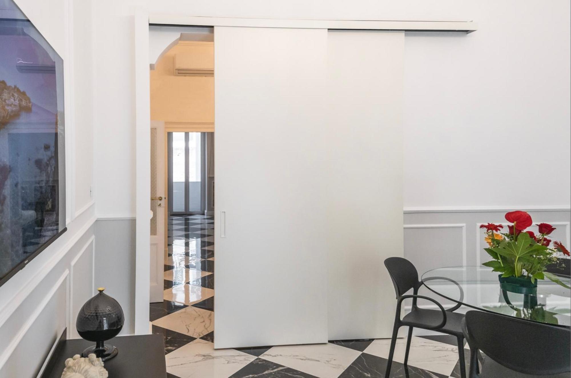 Nitti 76 Luxury Apartment Tarente Buitenkant foto