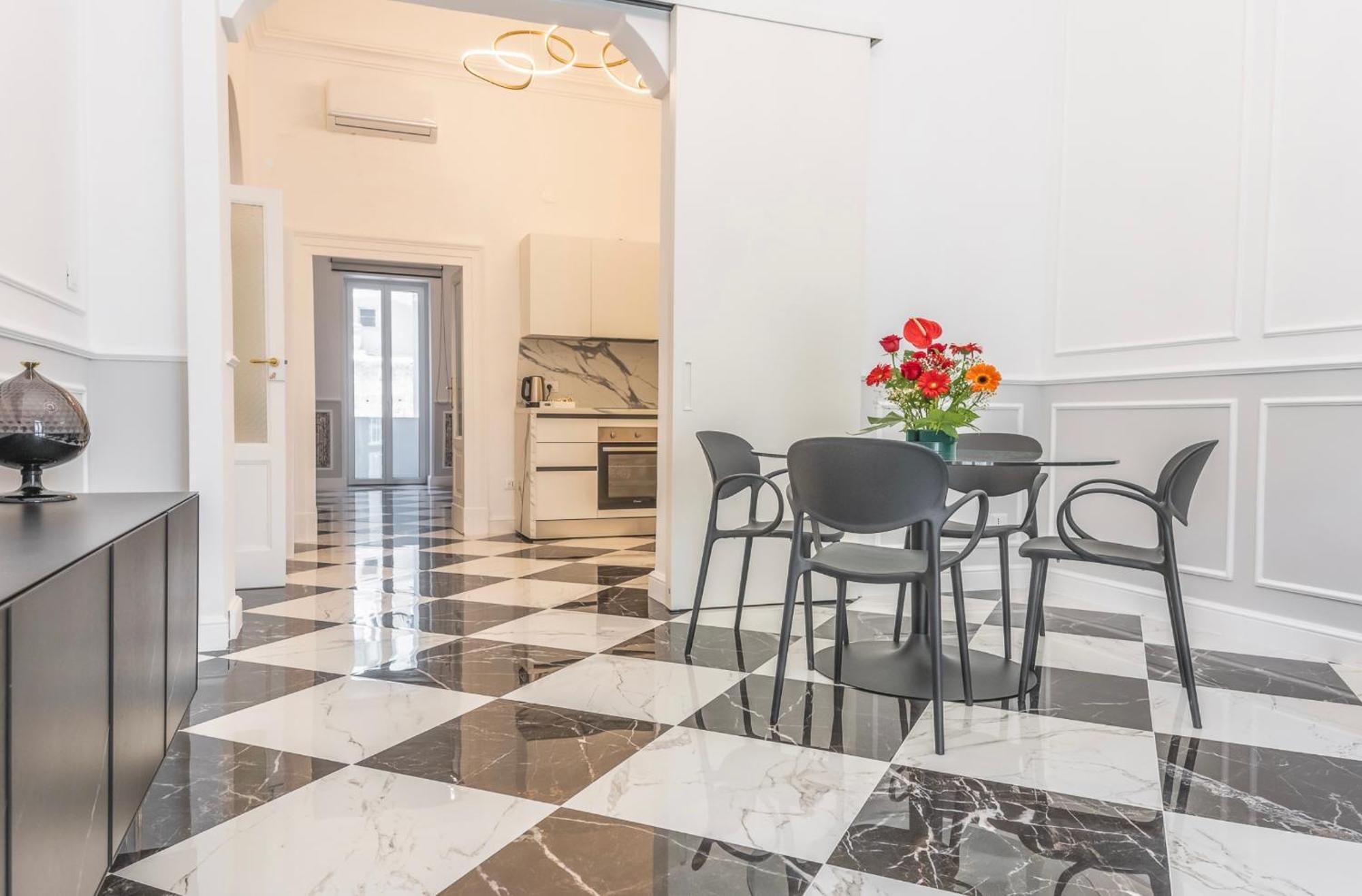 Nitti 76 Luxury Apartment Tarente Buitenkant foto